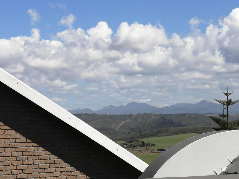 5 Bedroom Property for Sale in Fraaiuitsig Western Cape